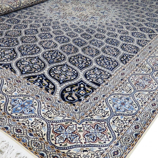 HANDWOVEN RUG
